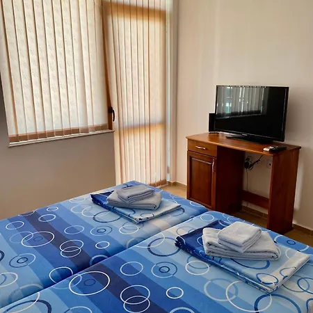 Guest house Eleonora 3*